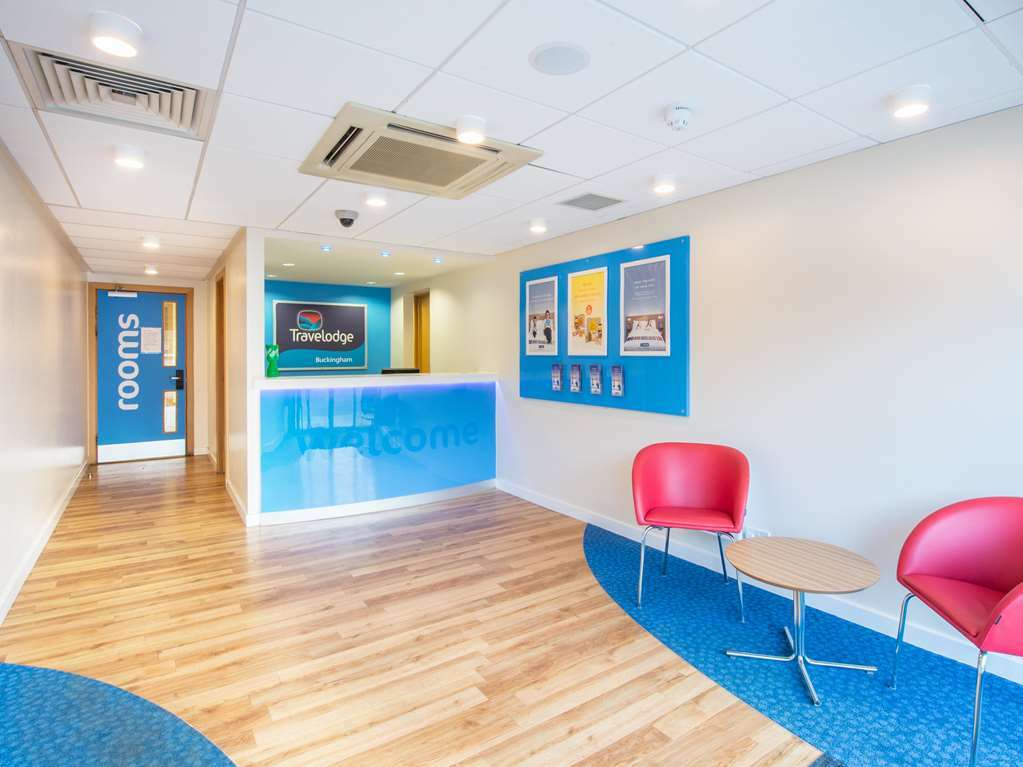 Travelodge Buckingham Rum bild